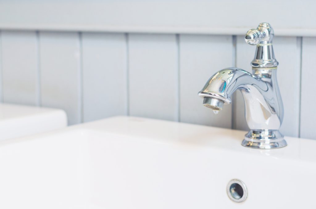 What to Do When a Faucet Won’t Turn Off